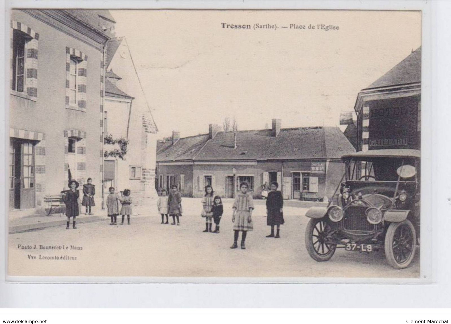 TRESSON: Place De L'eglise - Très Bon état - Sonstige & Ohne Zuordnung