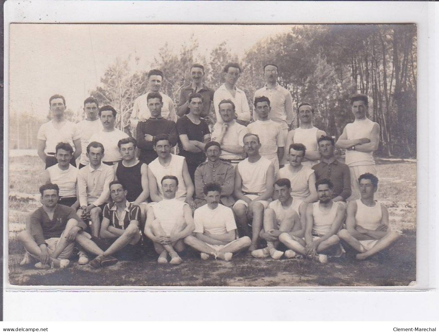 ROYAN: Stade De L'oasis Militaire - Très Bon état - Royan