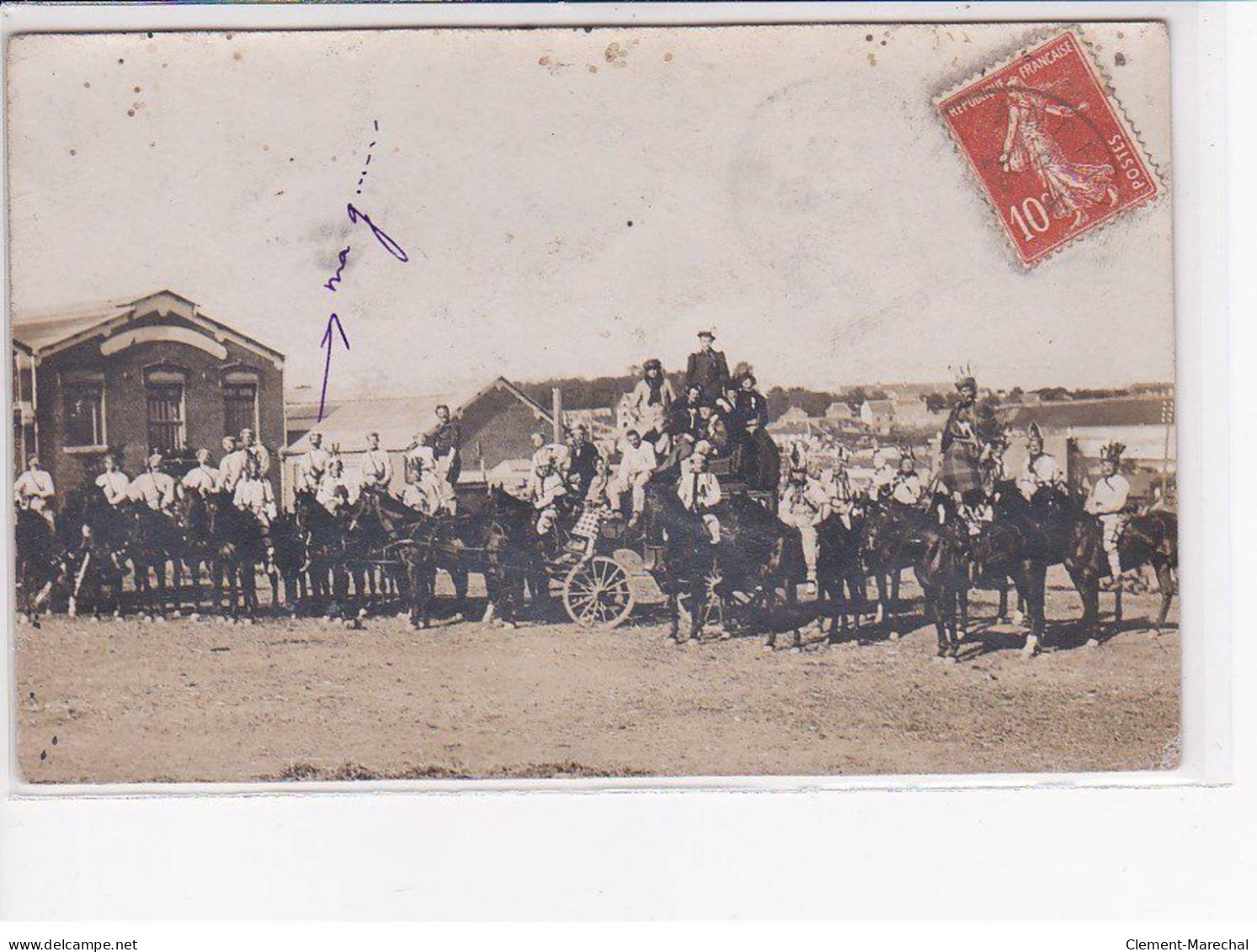 MERU - Carte Photo - Militaires Derrière La Gare - Très Bon état - Meru