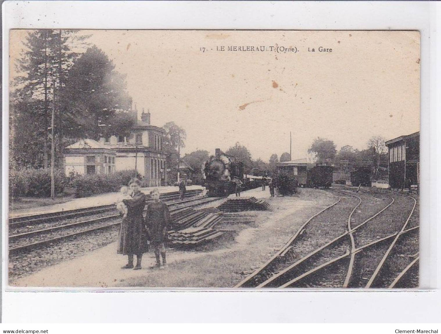 LE MERLERAULT: La Gare - Très Bon état - Le Merlerault