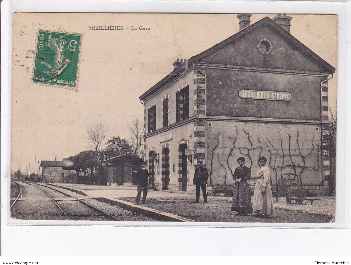 ARZILLIERES: La Gare - Très Bon état - Altri & Non Classificati