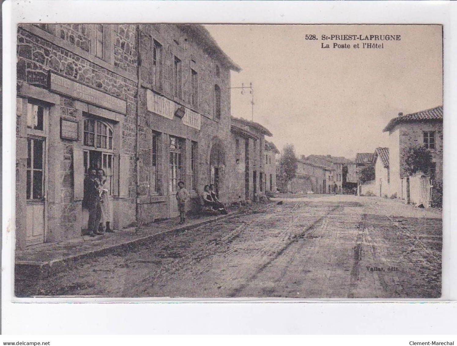 SAINT-PRIEST-la-PRUGNE: La Poste Et L'hôtel - Très Bon état - Sonstige & Ohne Zuordnung