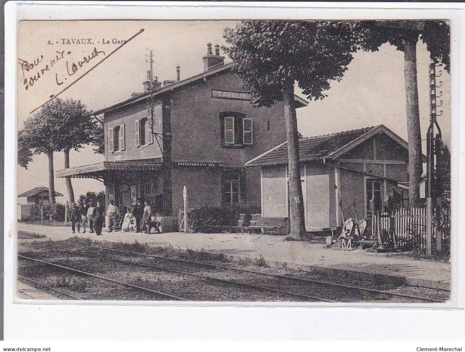 TAVAUX: La Gare - Très Bon état - Tavaux