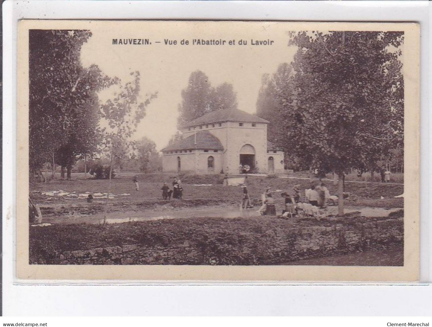 MAUVEZIN: Vue De L'abbatoire Et Du Lavoir - Très Bon état - Autres & Non Classés