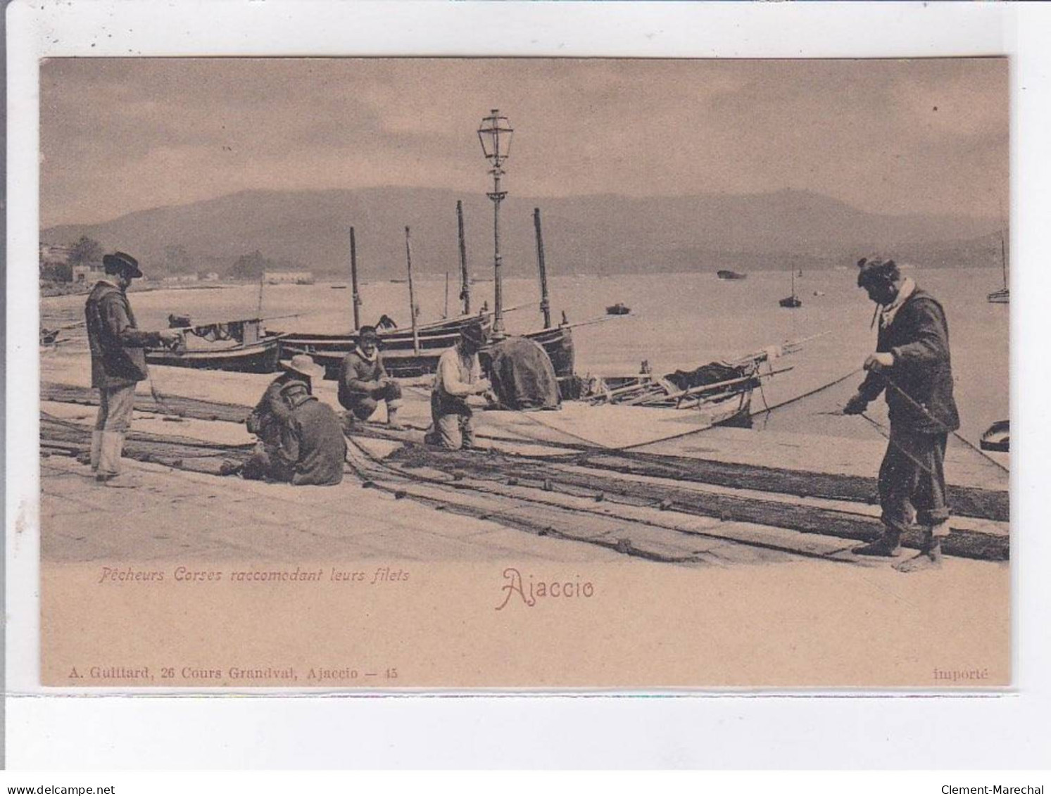 AJACCIO: Pêcheurs Corses Raccomodant Leurs Filets - Très Bon état - Ajaccio