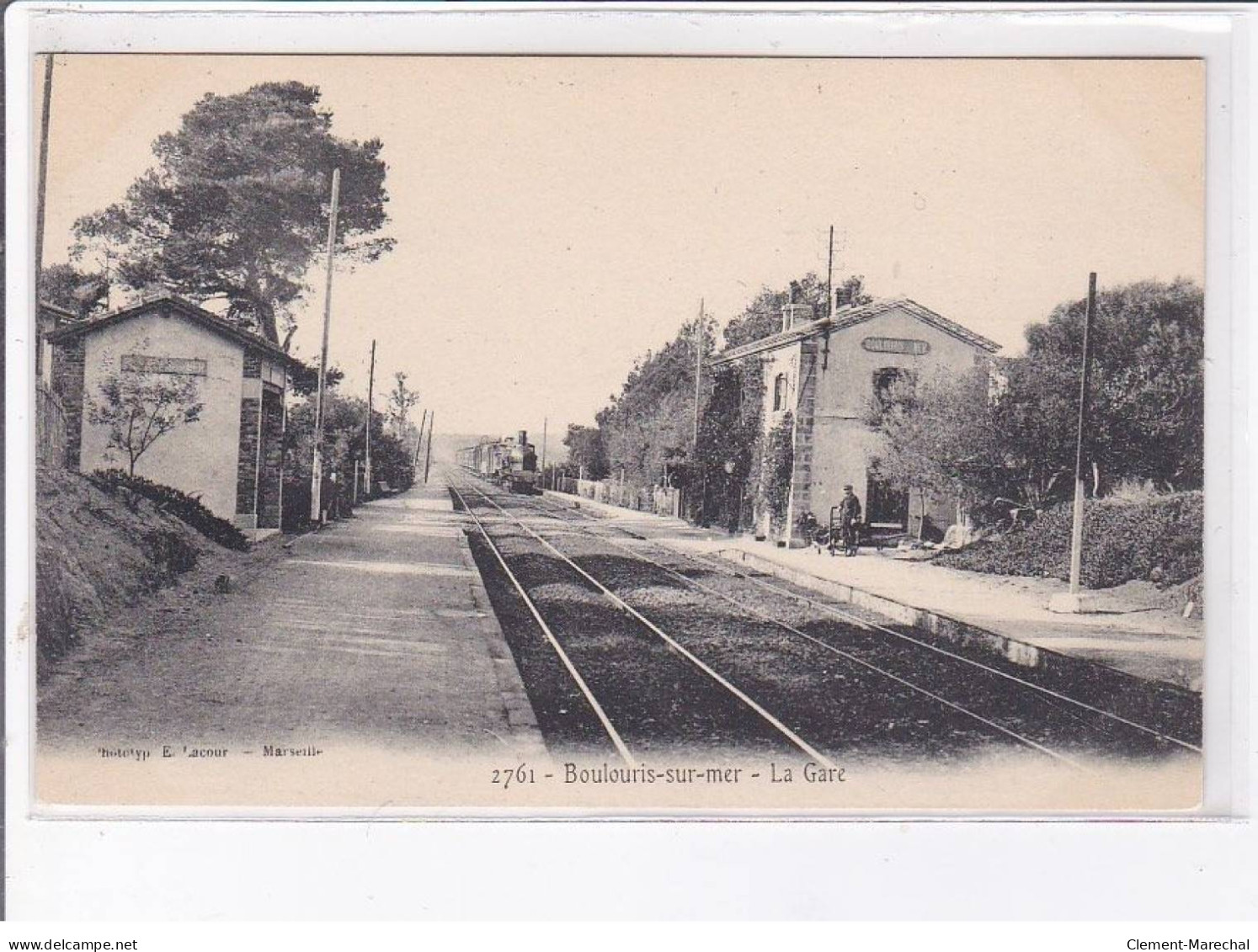 BOULOURIS-sur-MER: La Gare - Très Bon état - Boulouris