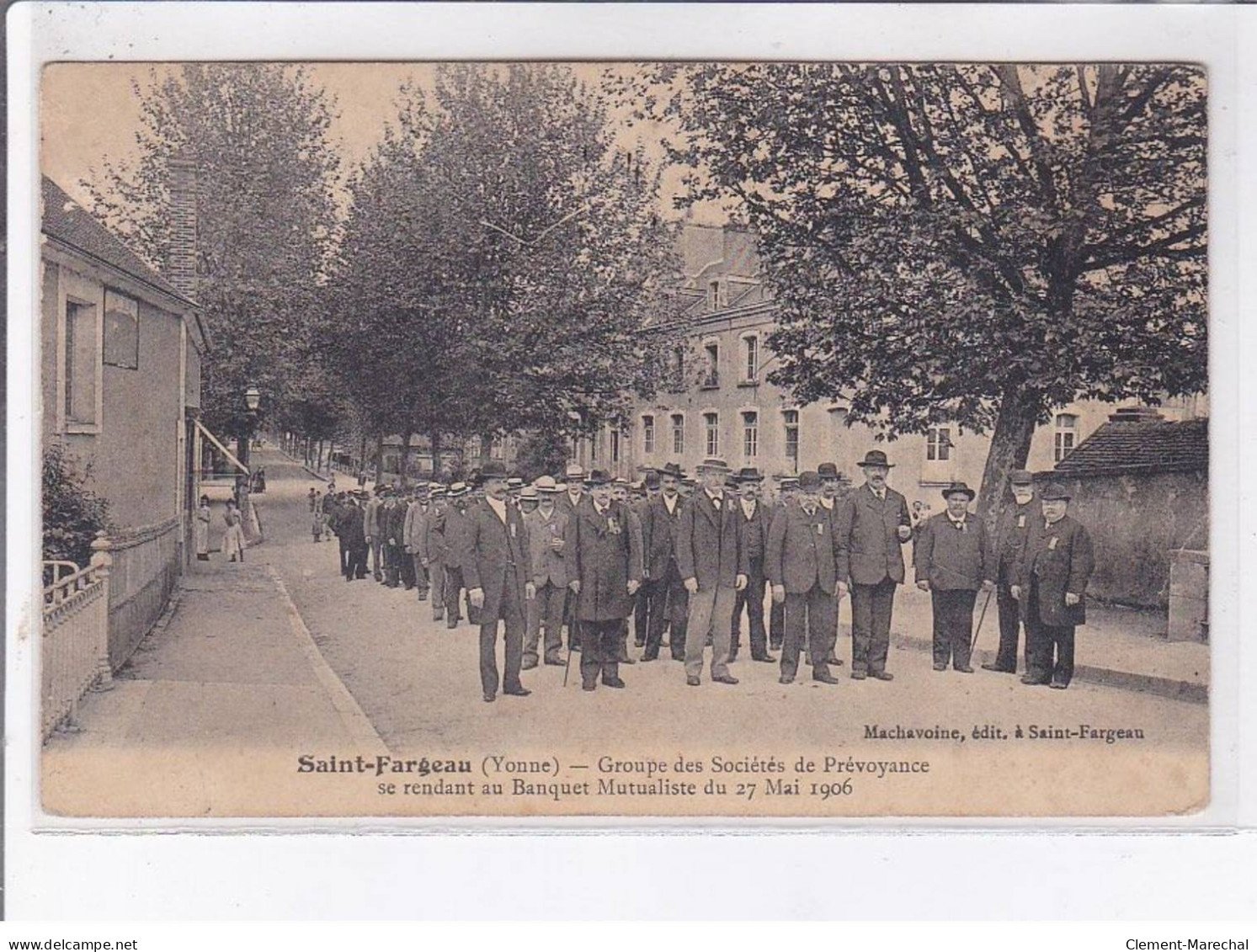 SAINT-FARGEAU: Groupe Des Sociétés De Prévoyance Se Rendant Au Banquet Mutualiste Du 27 Mai 1906 - Très Bon état - Saint Fargeau