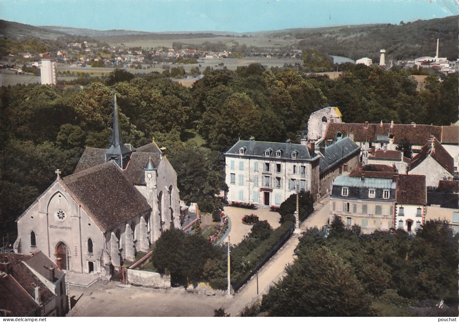 JA 30-(02) NOGENT L'ARTAUD - VUE AERIENNE SUR L'EGLISE - Other & Unclassified