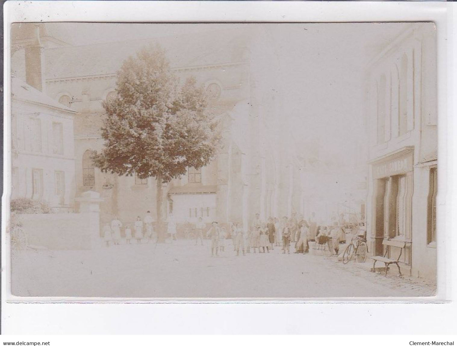 LA CHAPELLE-SAINT-ANDRE: Scène De Village - Très Bon état - Sonstige & Ohne Zuordnung