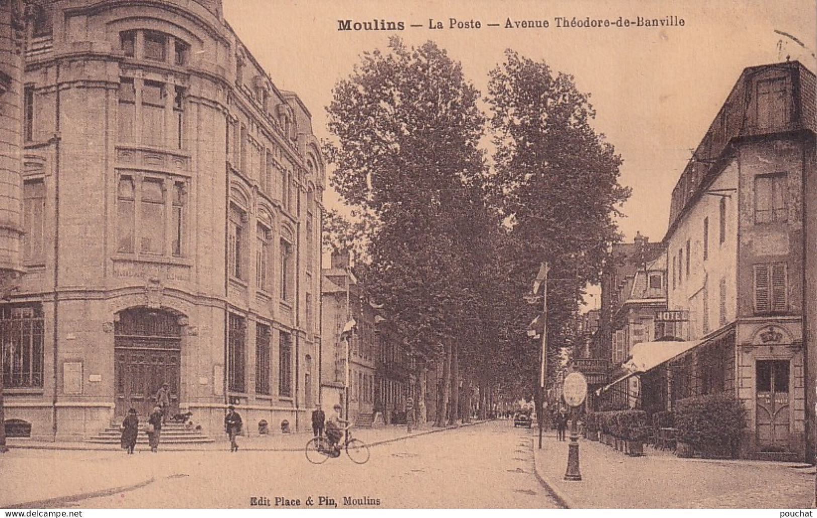 JA 31-(03) MOULINS - LA POSTE - AVENUE THEODORE DE BANVILLE - HOTEL , BAR DE LA POSTE - Moulins