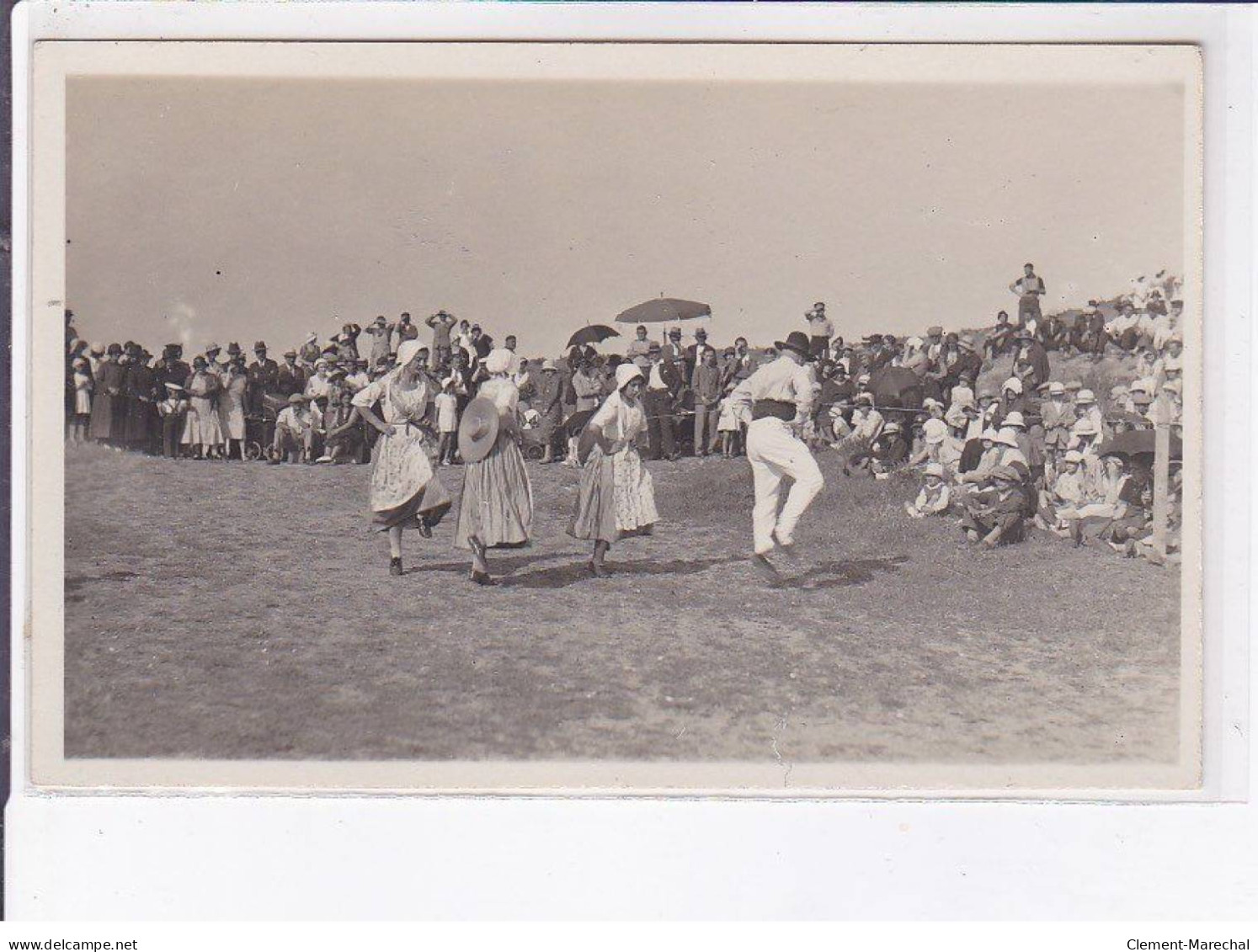 SAINT-TROPEZ: lot de 15 cpa + une carte de visite du photographe - carte photo, pèlerinage sainte-Anne - très bon état