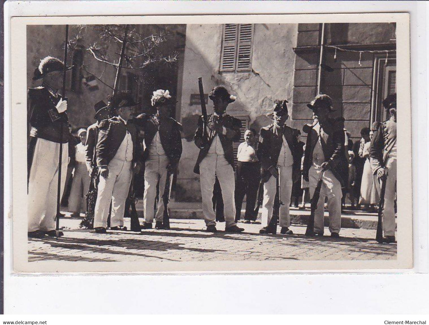 SAINT-TROPEZ: lot de 15 cpa + une carte de visite du photographe - carte photo, pèlerinage sainte-Anne - très bon état