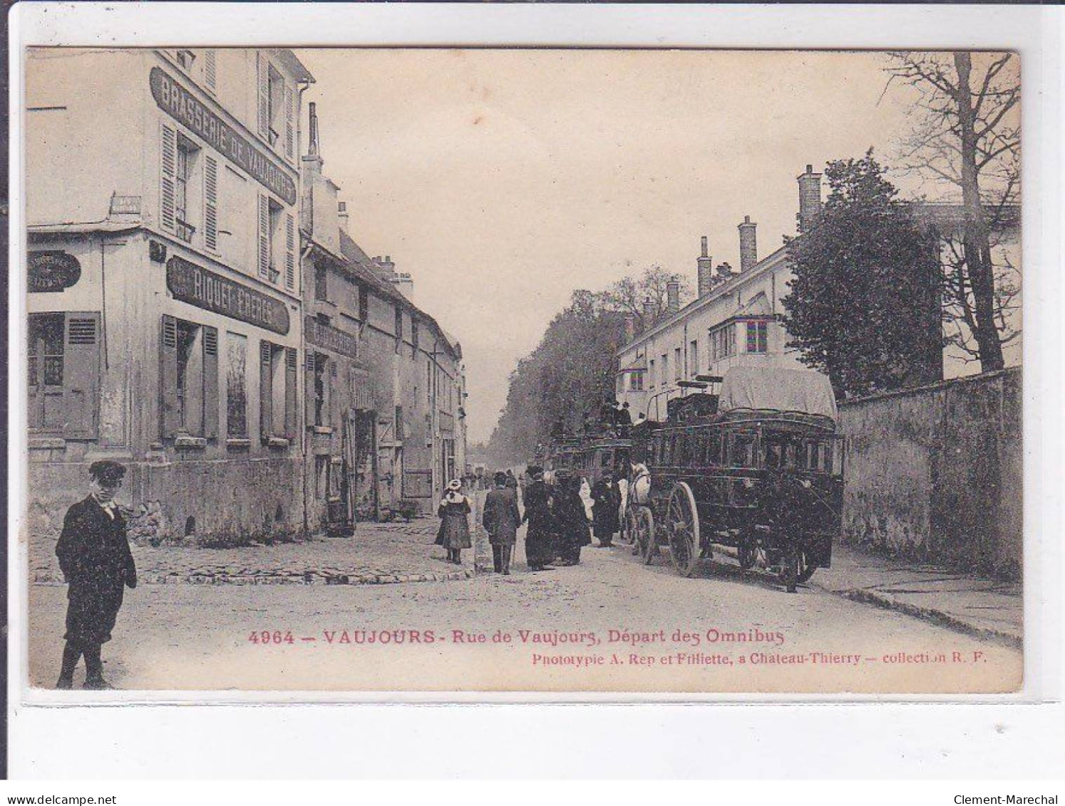 VAUJOURS: Rue De Vaujours Départ Des Omnibus - Très Bon état - Andere & Zonder Classificatie