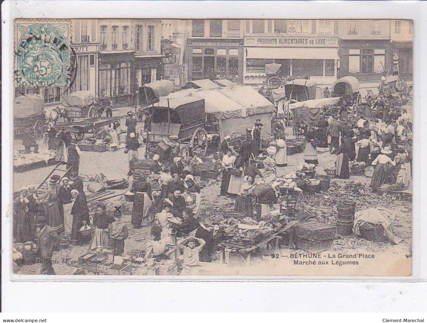 BETHUNE: La Grand'place Marché Aux Légumes - Très Bon état - Bethune