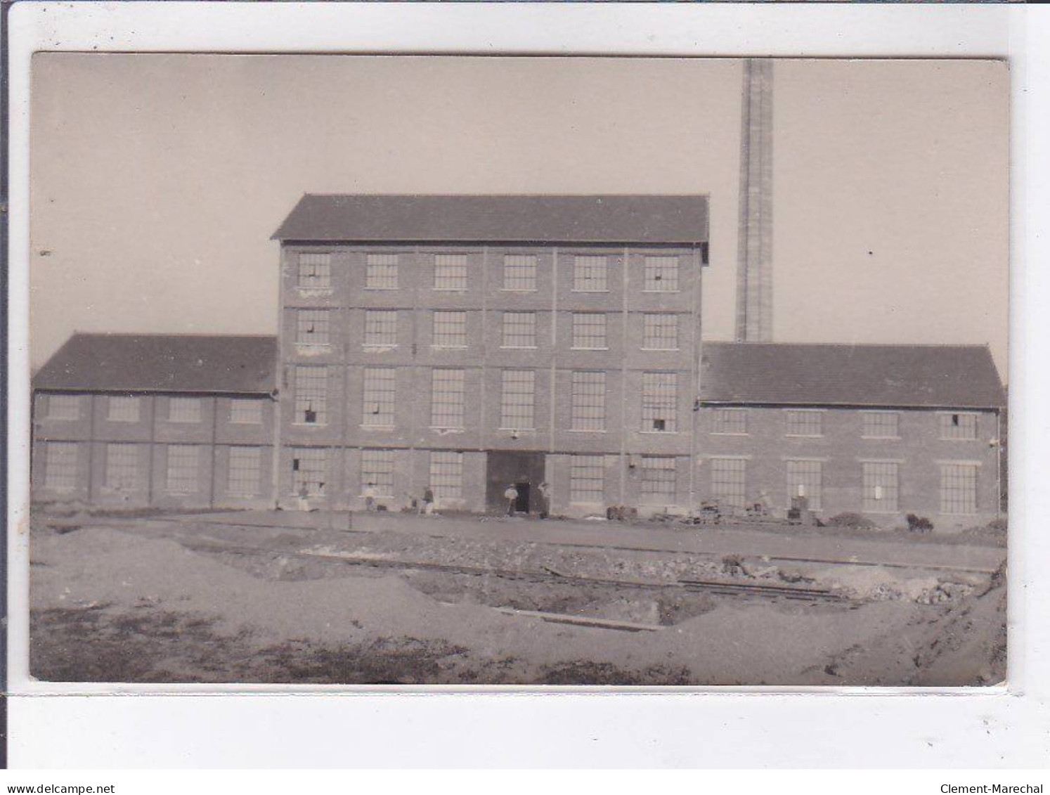 CHATILLON-COLLIGNY: Usine - Très Bon état - Chatillon Coligny