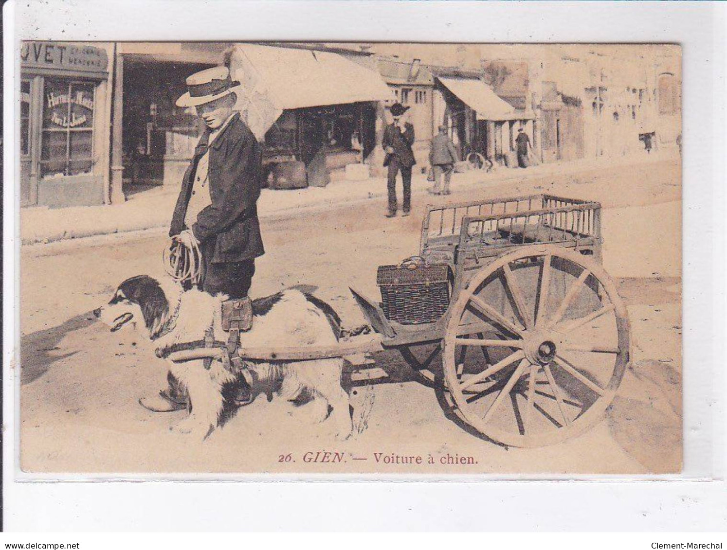 GIEN: Voiture à Chien - Très Bon état - Gien