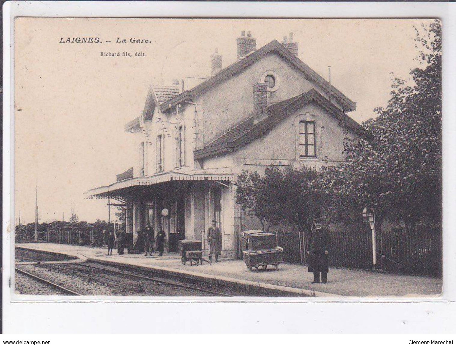 LAIGNES: La Gare - Très Bon état - Autres & Non Classés