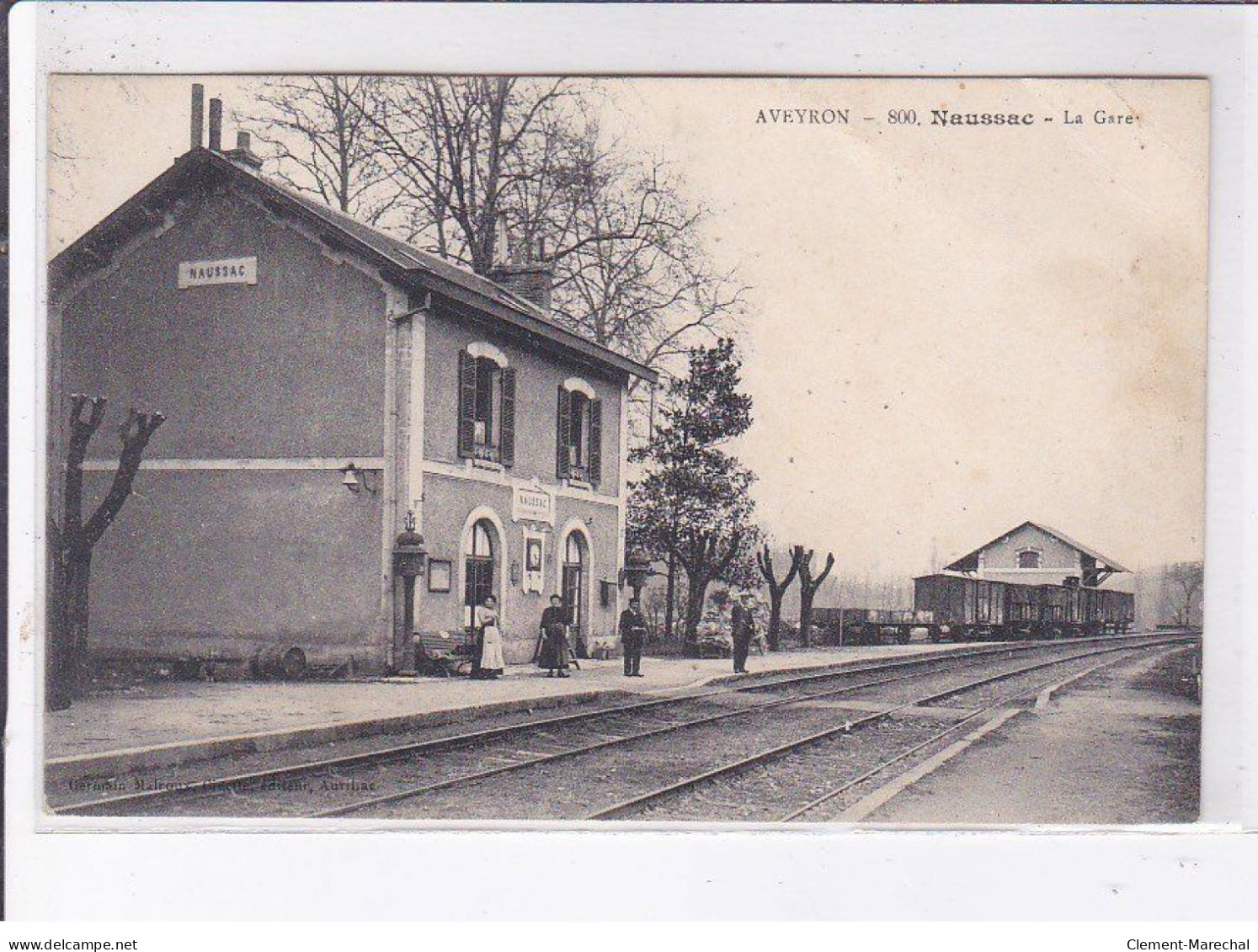 NAUSSAC: La Gare - état - Andere & Zonder Classificatie