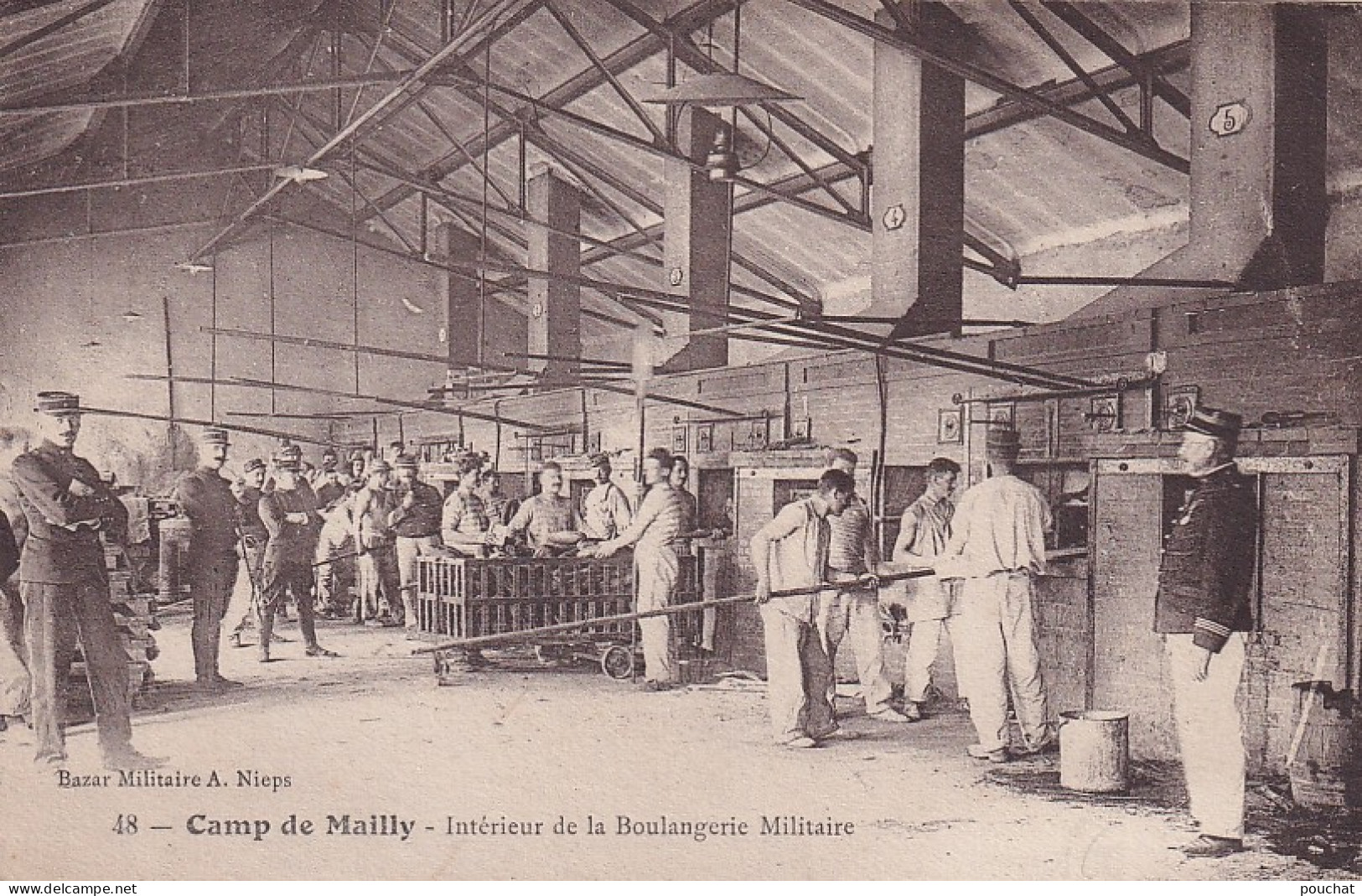 KO 32-(10) CAMP DE MAILLY - INTERIEUR DE LA BOULANGERIE MILITAIRE - ANIMATION - Mailly-le-Camp