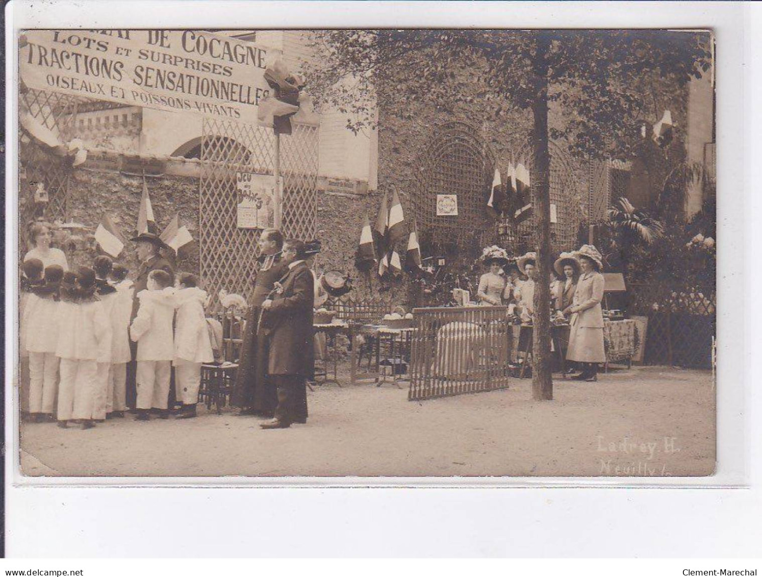 NEUILLY-sur-SEINE: Kermesse, Mat De Cocagne - état - Neuilly Sur Seine