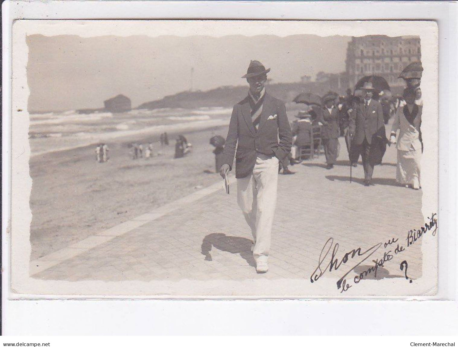 BIARRITZ: Bord De Plage, Homme - Très Bon état - Biarritz