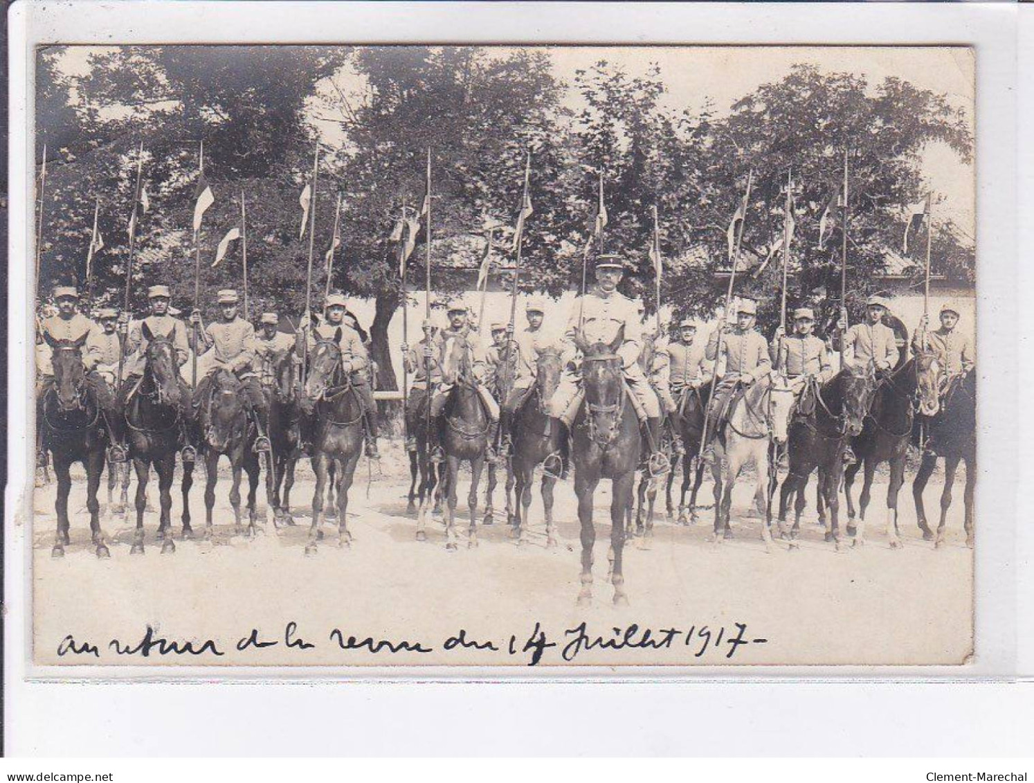 TARASCON(?): Militaires, Photographie Pierron - Très Bon état - Tarascon