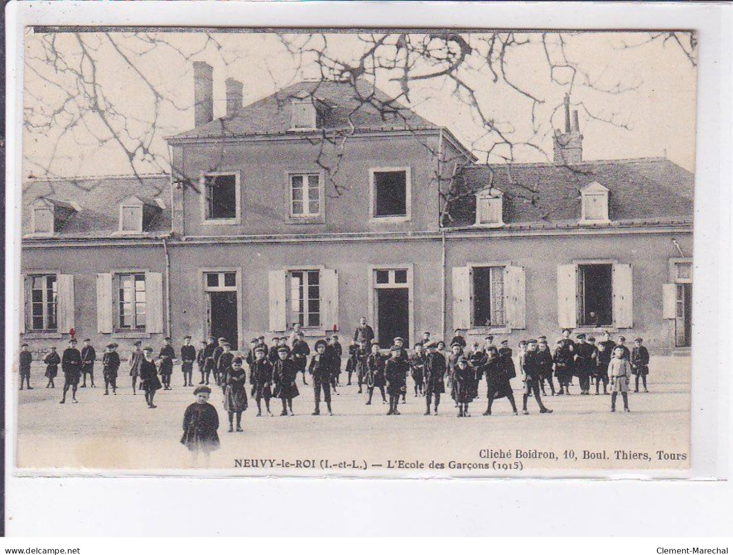 NEUVY-le-ROI: L'école Des Garçons 1915 - Très Bon état - Neuvy-le-Roi