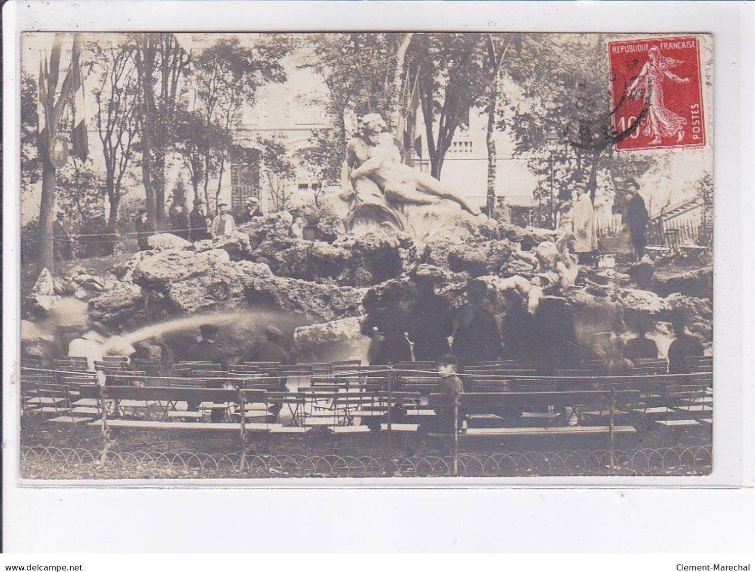 BEAUVAIS: Inauguration D'une Fontaine Monumentale, Bon Souvenir - Très Bon état - Beauvais