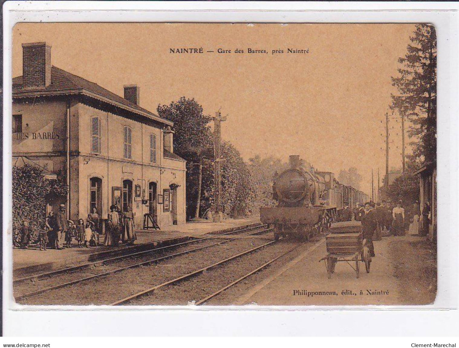 NAINTRE: Gare Des Barres, Près Naintré, Train - état (coin Arrondis) - Altri & Non Classificati