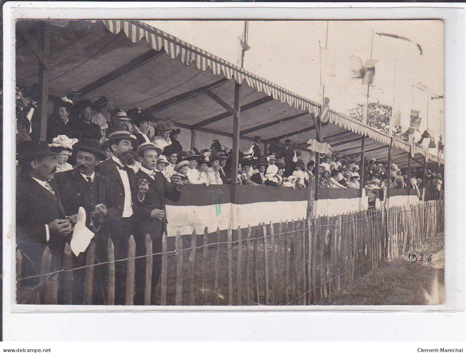 ROYAN: Courses Hippiques - Très Bon état - Royan