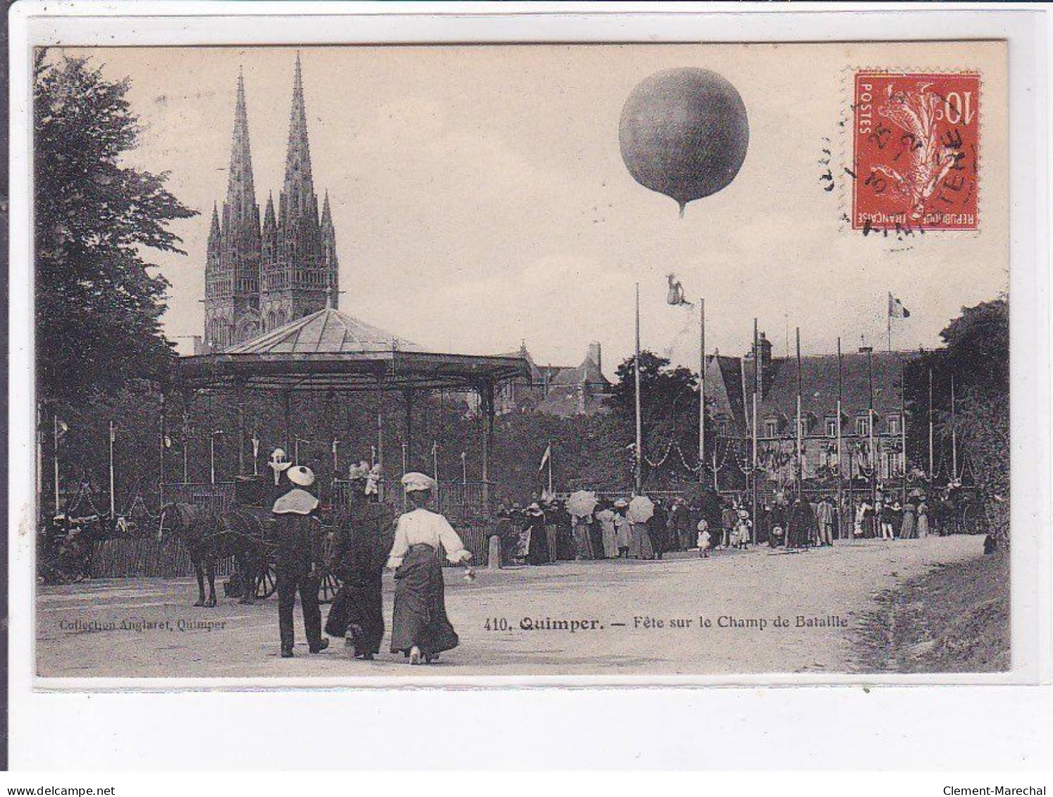 QUIMPER: Fête Sur Le Champ De Bataille, Ballon Rond - Très Bon état - Quimper