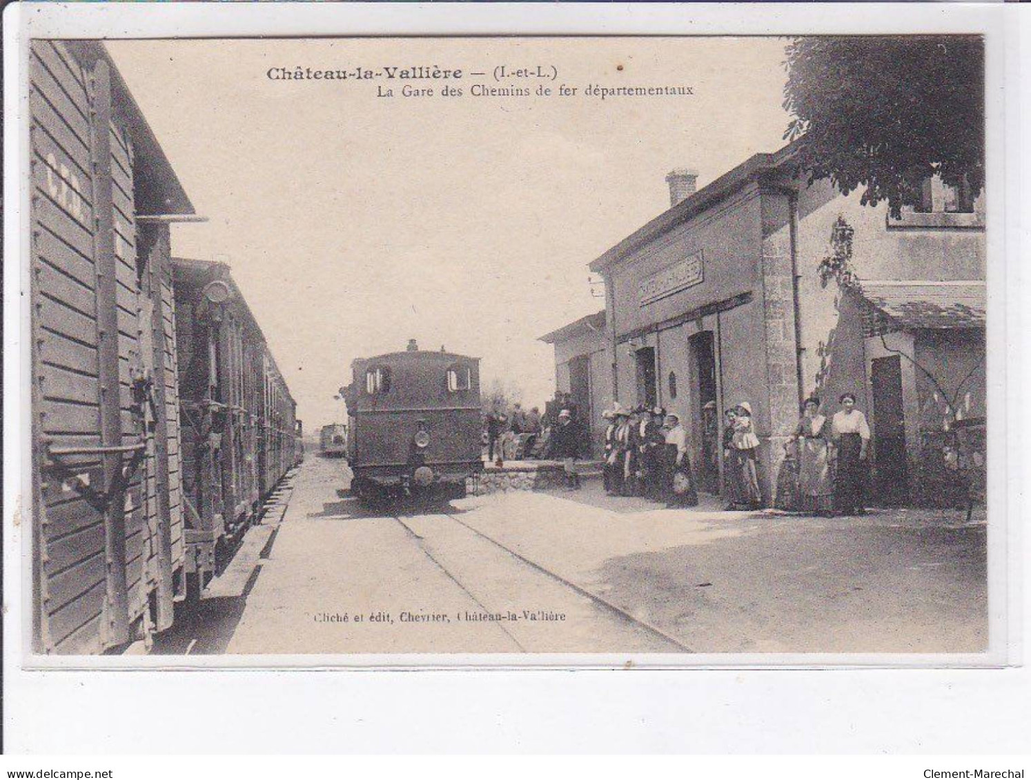 CHATEAU-la-VALLIERE: La Gare Des Chemins De Fer Départementaux - Très Bon état - Andere & Zonder Classificatie