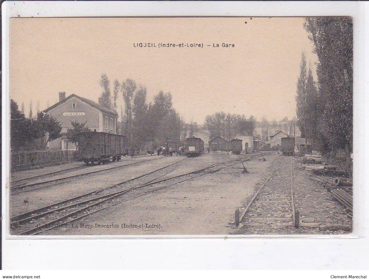 LIGEUIL: La Gare - Très Bon état - Altri & Non Classificati