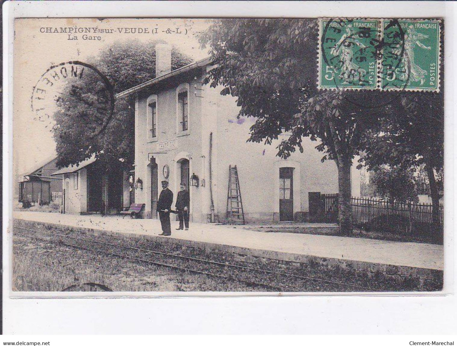 CHAMPIGNY-SUR-VEUDE: La Gare - Très Bon état - Champigny-sur-Veude