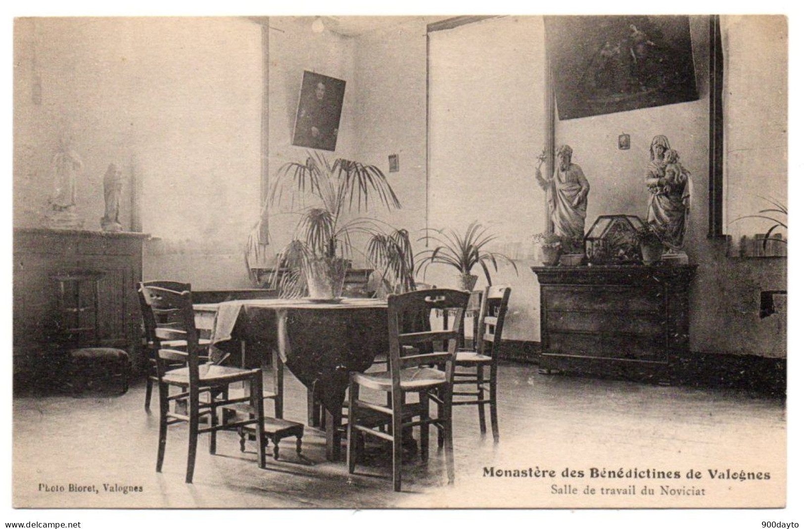 VALOGNES. Monastère Des Bénédictines.  Salle De Travail Du Noviciat. - Valognes