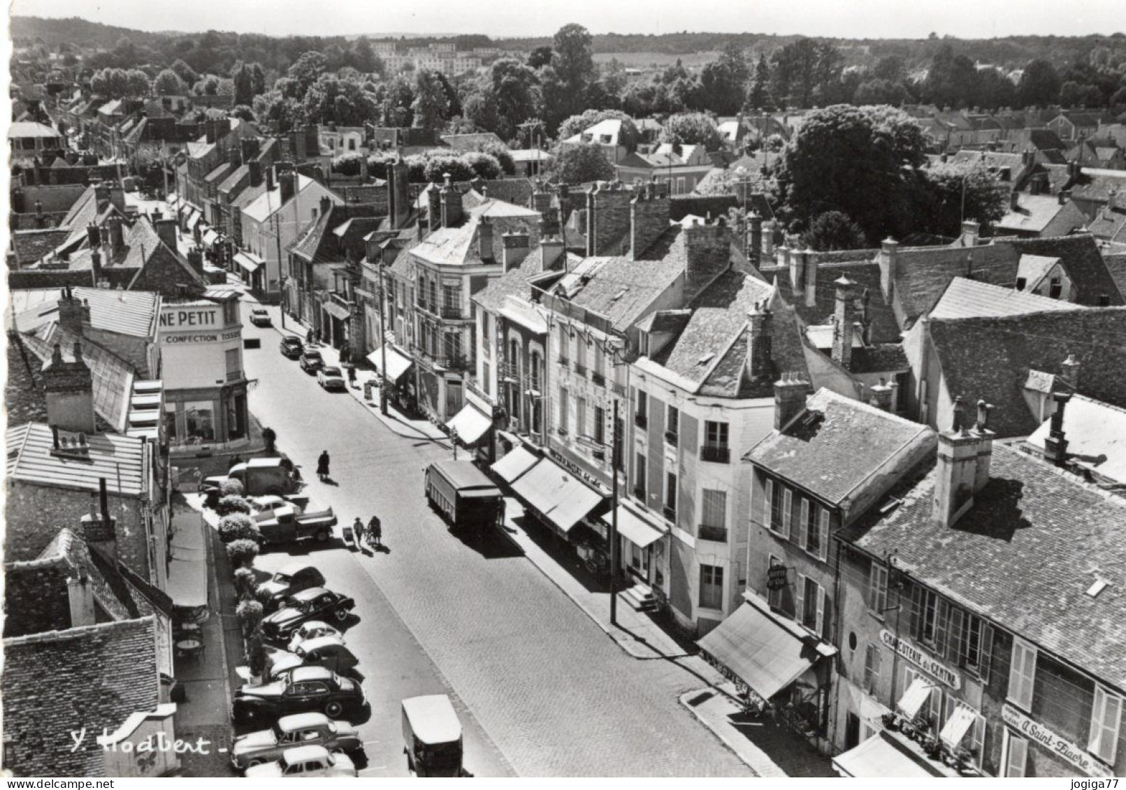 Nemours - La Rue De Paris Vue Du Clocher De L'Eglise Saint-Jean-Baptiste - Nemours