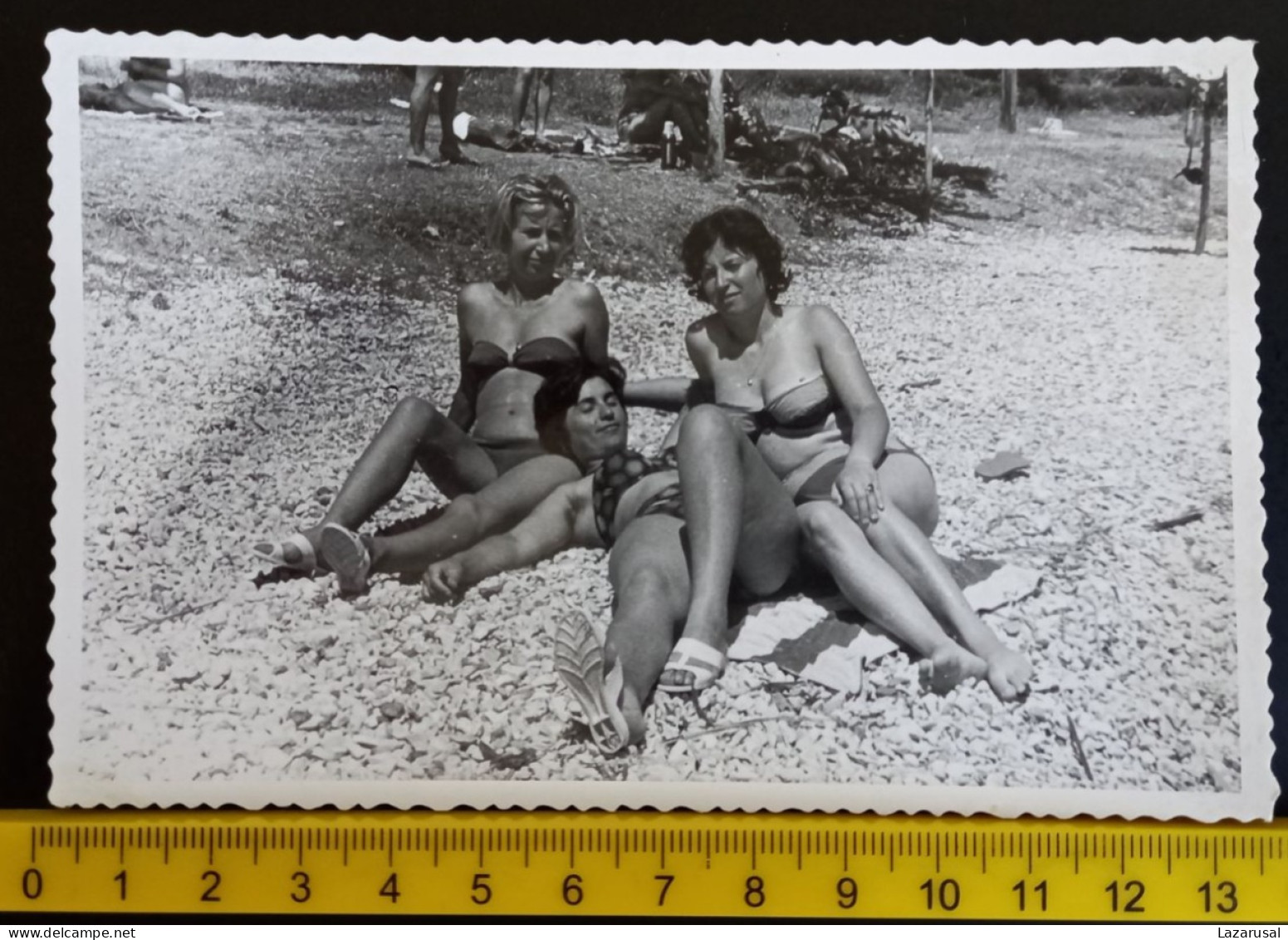 #15   Woman On Vacation - On The Beach In A Bathing Suit / Femme En Vacances - Sur La Plage En Maillot De Bain - Anonymous Persons