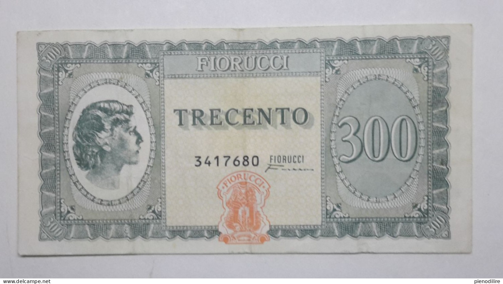 BANCONOTA BUONO D' ACQUISTO DA 300 LIRE FIORUCCI (A.8) - [10] Cheques En Mini-cheques
