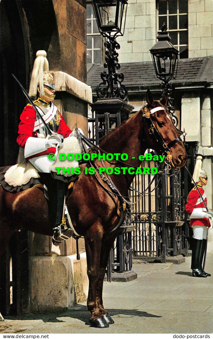 R540478 London. Whitehall. Life Guards. John Hinde. E. Ludwig. 1969 - Sonstige & Ohne Zuordnung