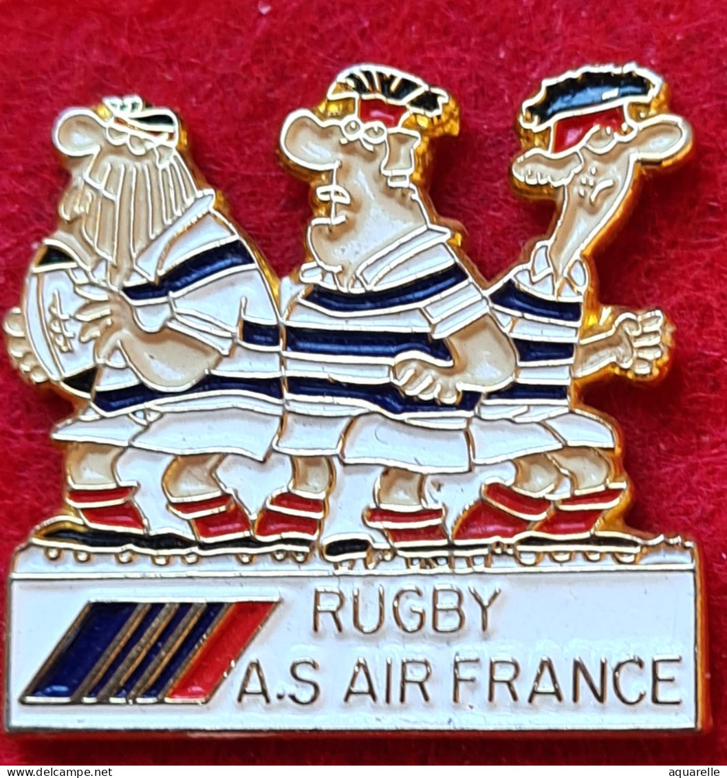 SUPER PIN'S "RUGBY AS AIR FRANCE En émail Cloisonné Base Or, Format 2,2X2,4cm - Rugby