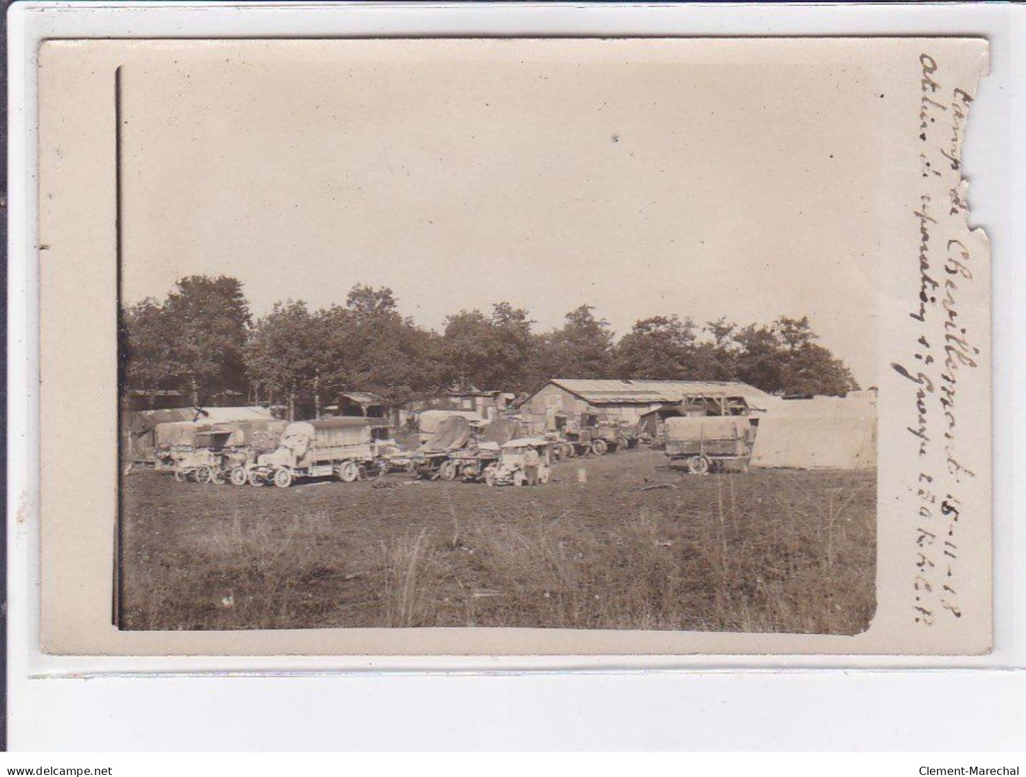 CAMP DE CHEVILLEMONT : lot de 4 CPA, militaires - très bon état