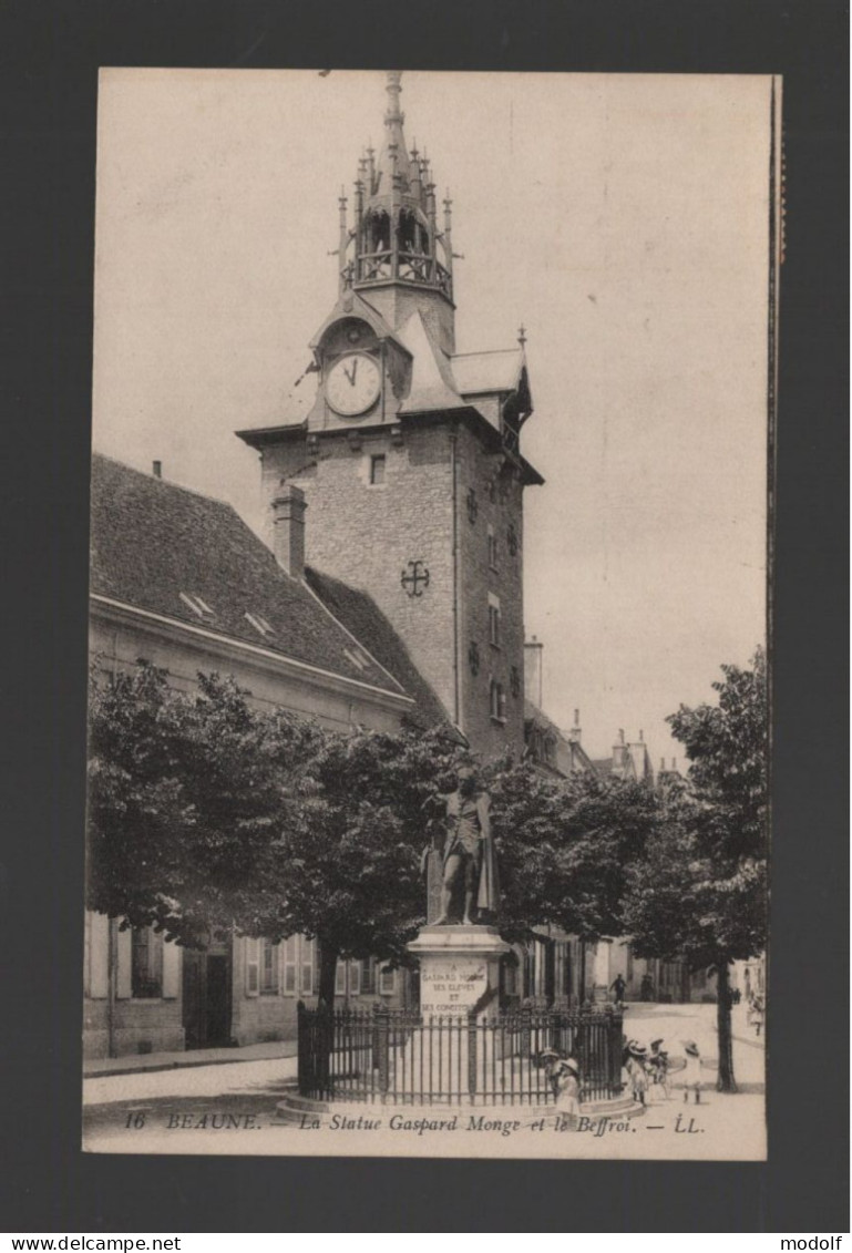 CPA - 21 - Beaune - La Statue Gaspard Monge Et Le Beffroi - Circulée - Beaune