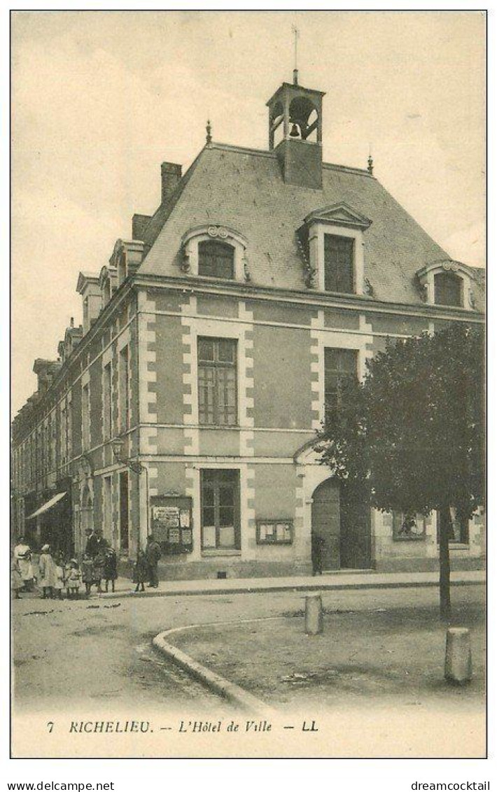 37 RICHELIEU. Hôtel De Ville - Sonstige & Ohne Zuordnung