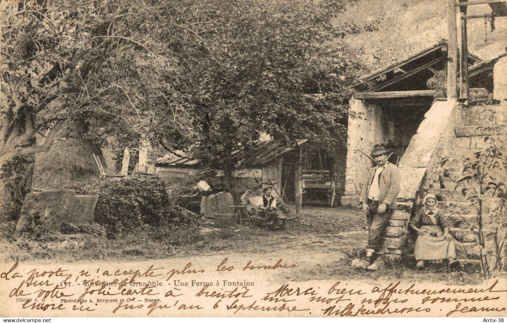 N77 - 38 - Environs De Grenoble - Isère - Une Ferme à FONTAINE - Autres & Non Classés