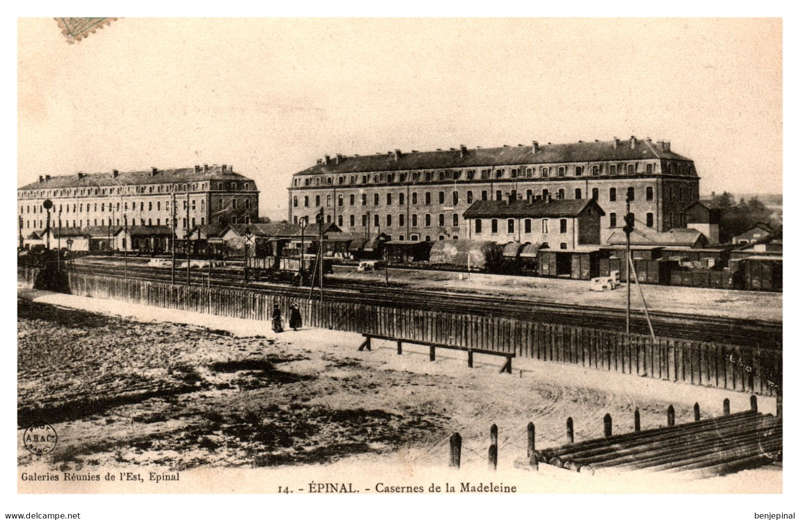 Epinal - Casernes De La Madeleine - Epinal