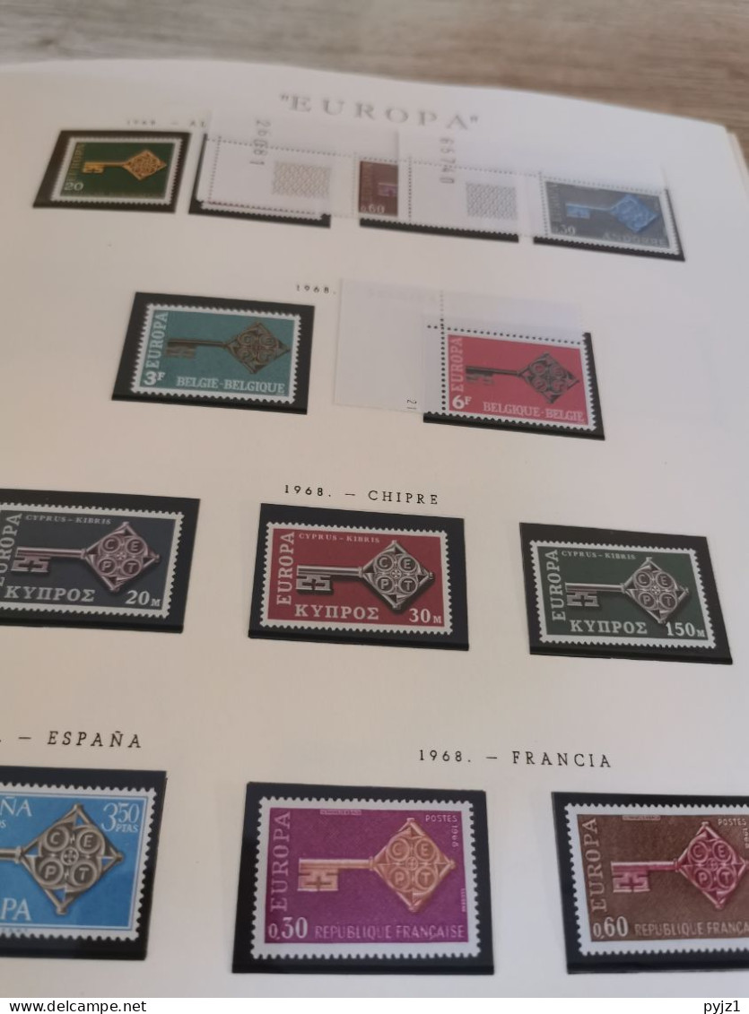 Europa CEPT 1956 - 2001 complete MNH postfris ** in 4 albums**
