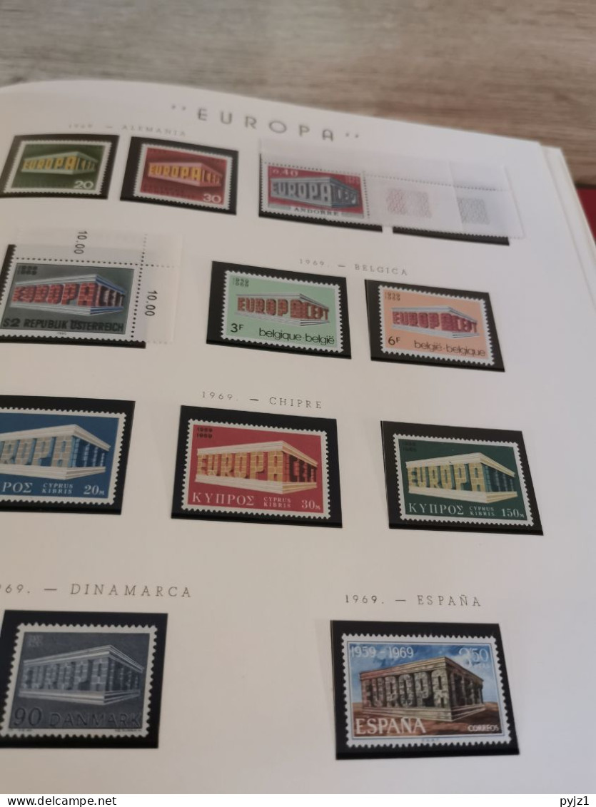 Europa CEPT 1956 - 2001 complete MNH postfris ** in 4 albums**