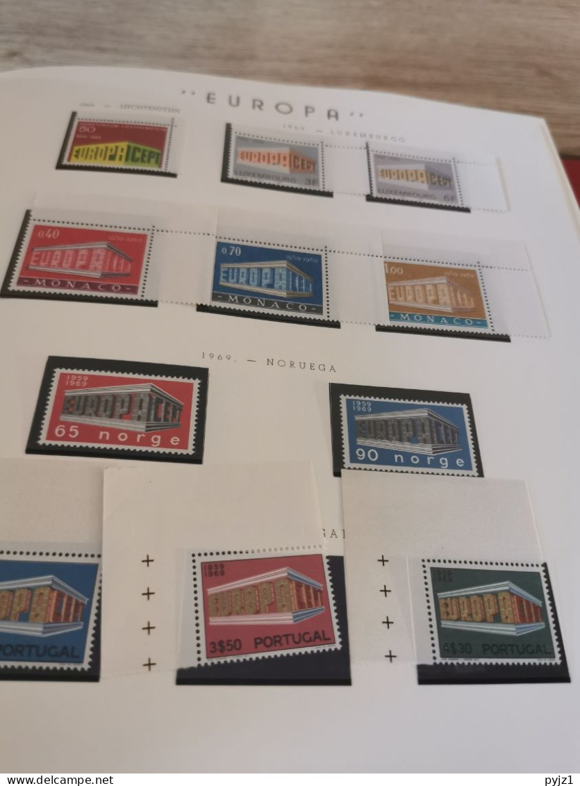 Europa CEPT 1956 - 2001 complete MNH postfris ** in 4 albums**