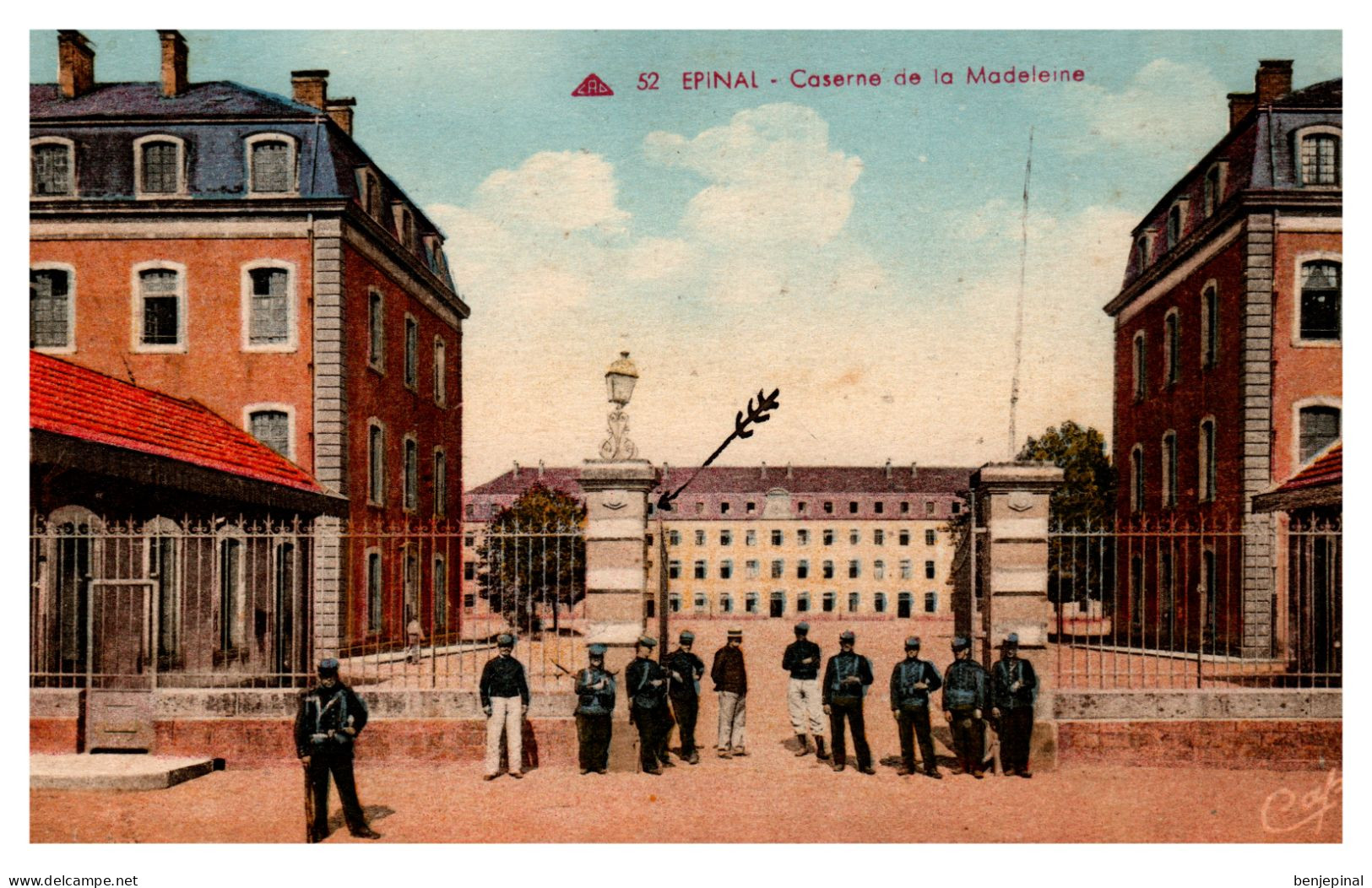 Epinal - Caserne De La Madeleine - Epinal