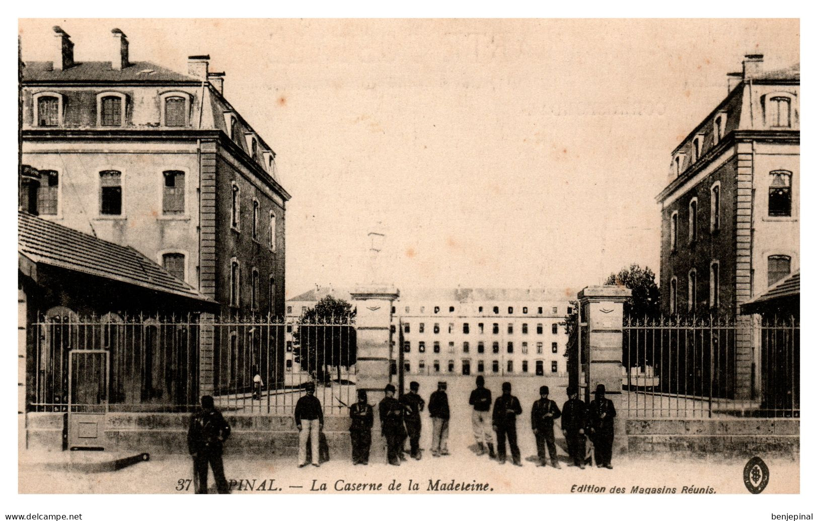 Epinal - La Caserne De La Madeleine - Epinal